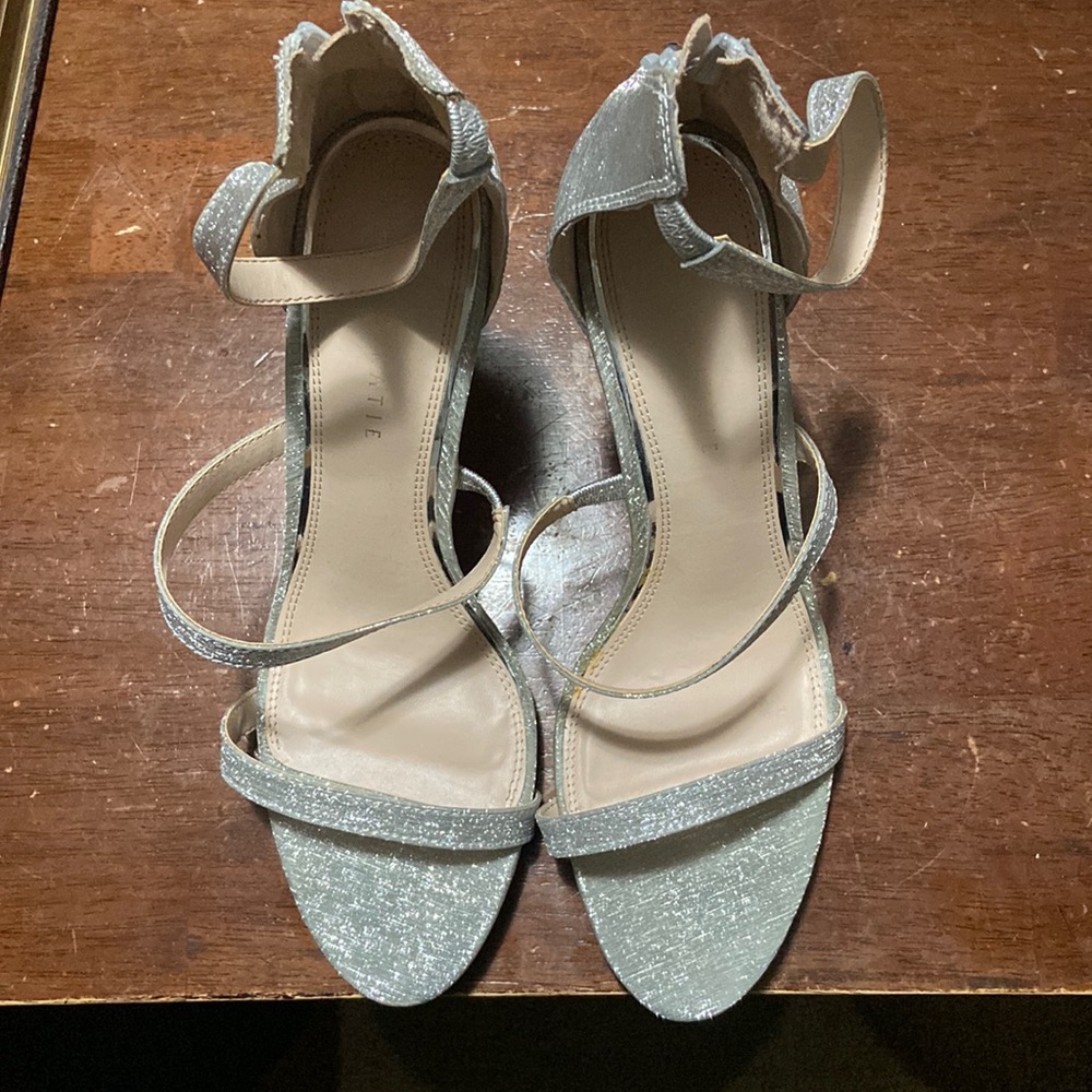 Kelly & Katie 9 1/2 Silver Ball Room Heels